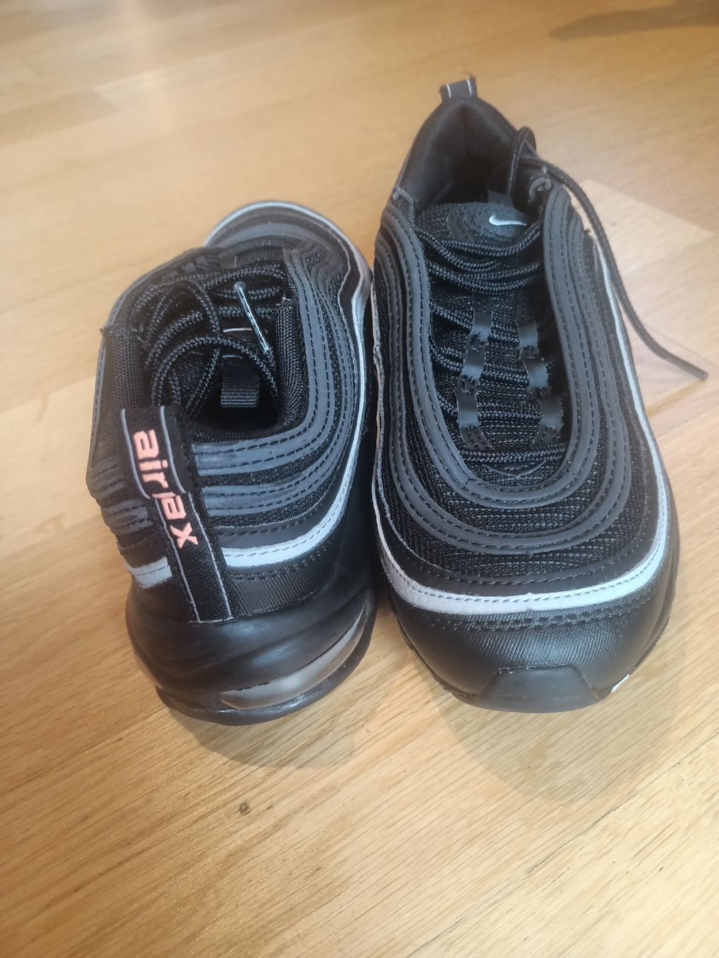 Nike Scarpe da uomo: Nike Air Max | Gr. 38.5 | wie neu – Nuovo (secondo la descrizione) da Appenzell venduto da chm_7vzb 3