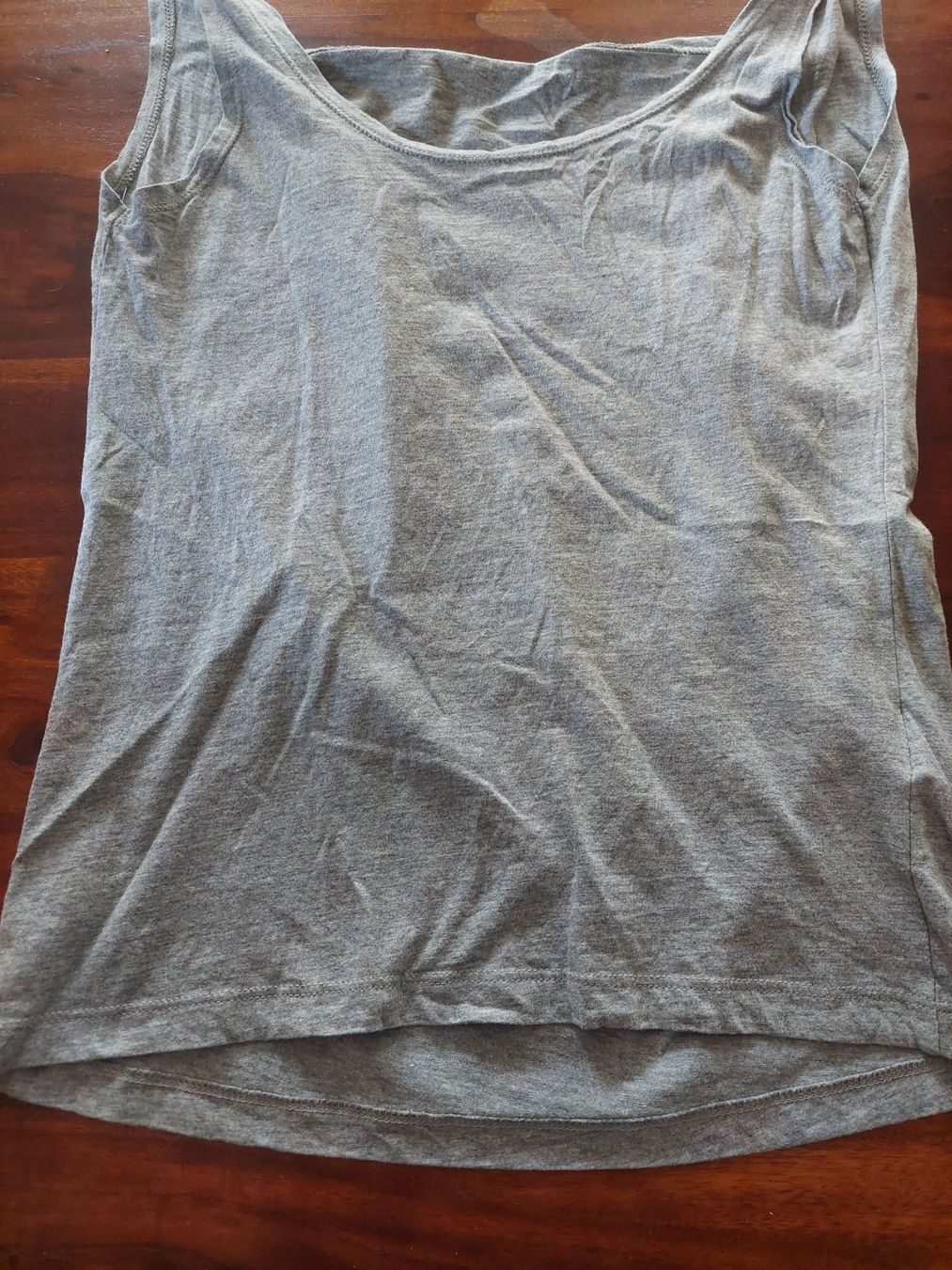 Tops: Noisy May Shirt Grösse S Mittelgrau – Gebraucht aus Beckenried von Havacola 2