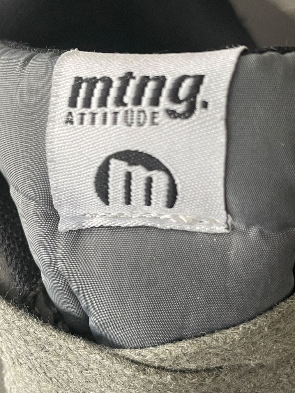 Herrenschuhe: Mesh/Leder Walking Sneaker grau Grösse 43 – Gebraucht aus Klingnau von Quasimondo 5