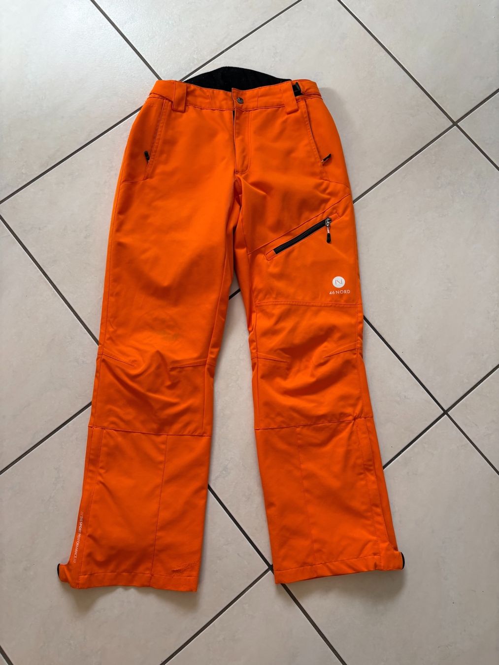Lotti & Set di vestiti: Skibekleidung Knaben – Usato da Burgdorf venduto da girnigoe 4
