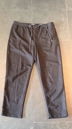 Hose von C&A - Grösse L
