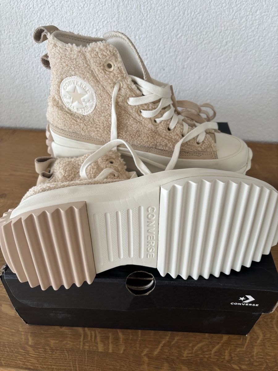 Converse Scarpe da donna: Converse Run Star Hike – Nuovo e nell'imballaggio originale da Port venduto da DeboraC 3