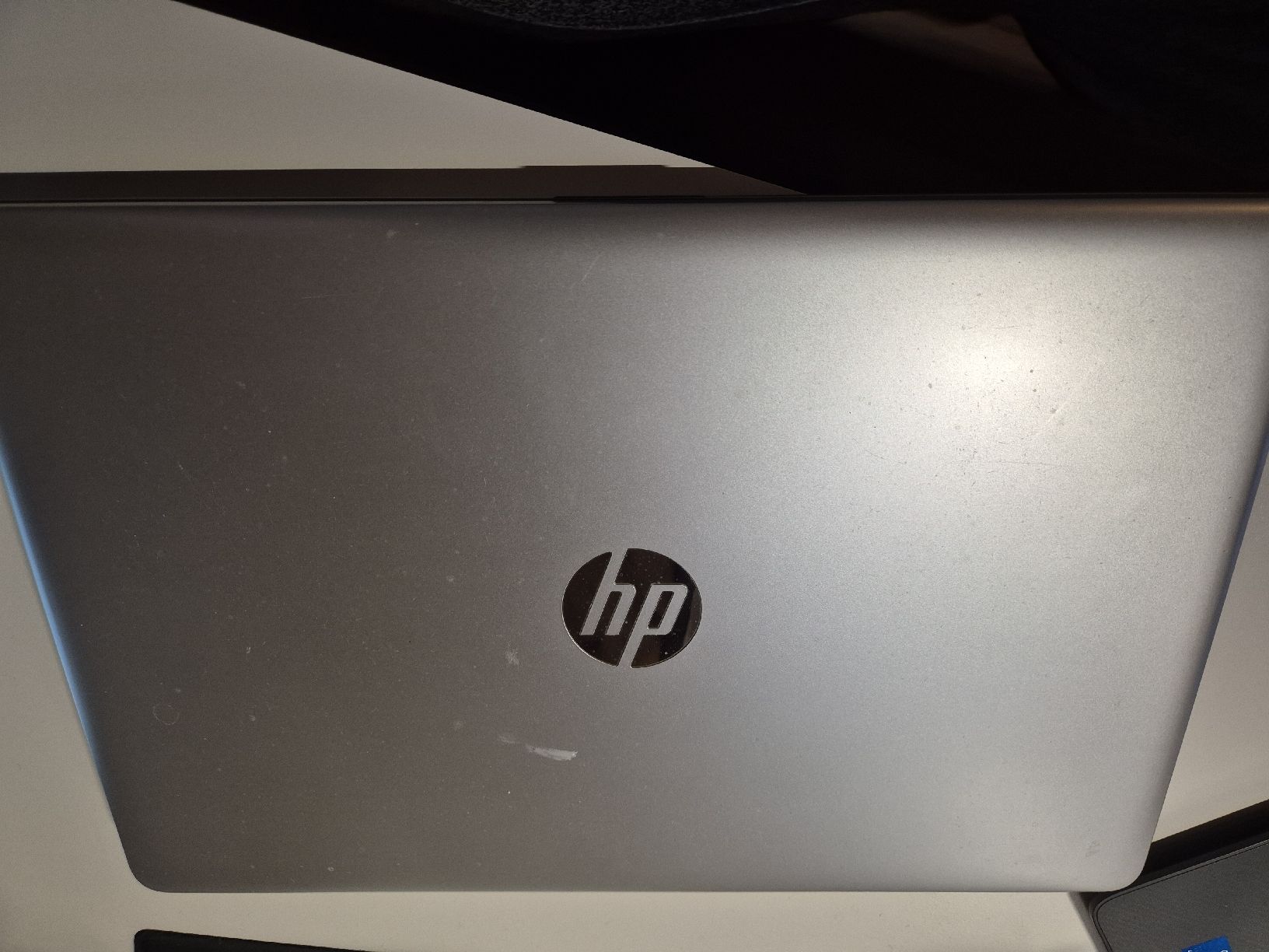 Hewlett Packard Notebook: HP i5, 16Go RAM, 238 Go SSD – Usato da Yverdon-les-Bains venduto da sac_8ztx