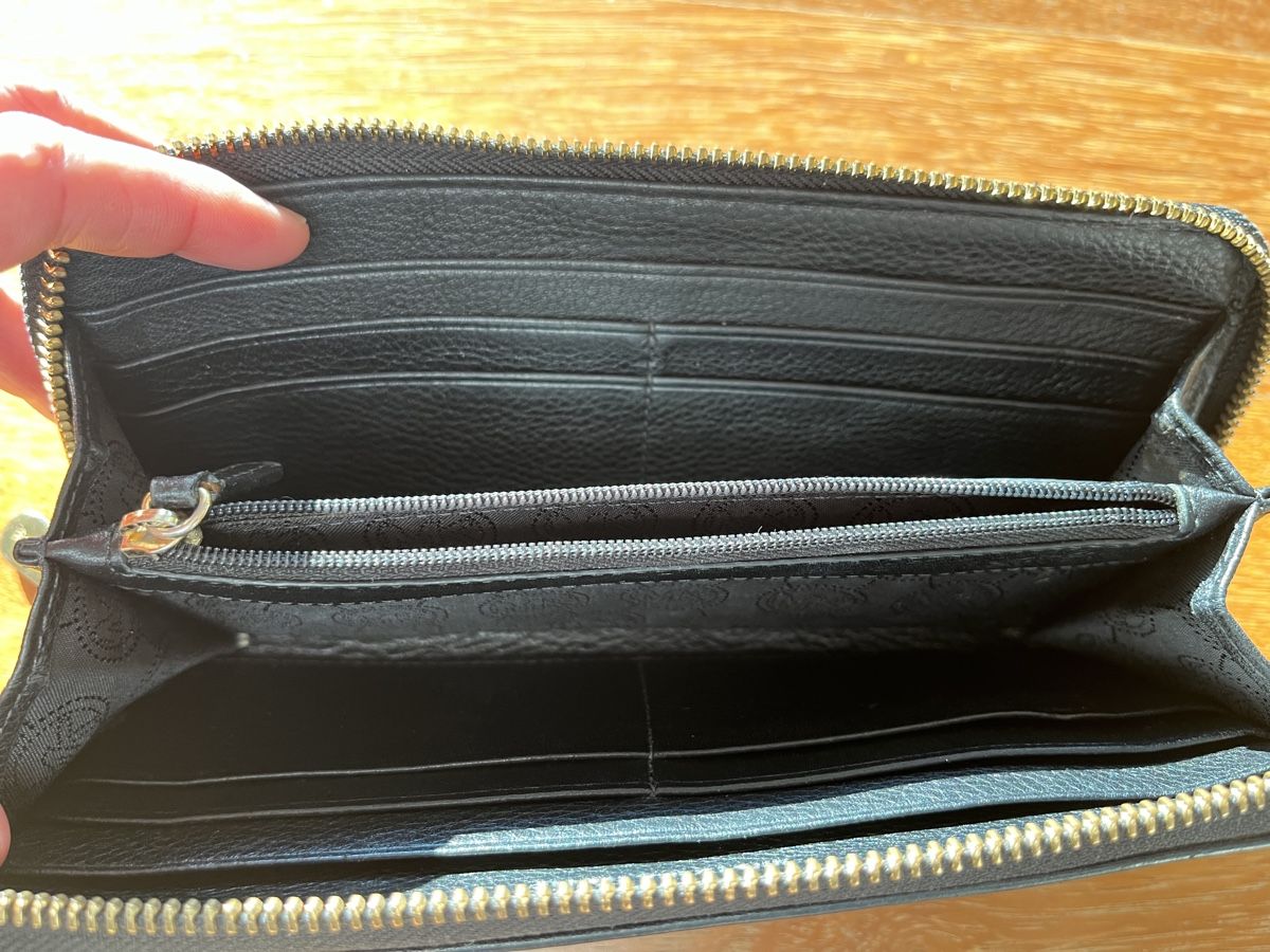 Michael Kors Portamonete: Portefeuille Michael Kors noir – Usato da Stallikon venduto da lasm 4