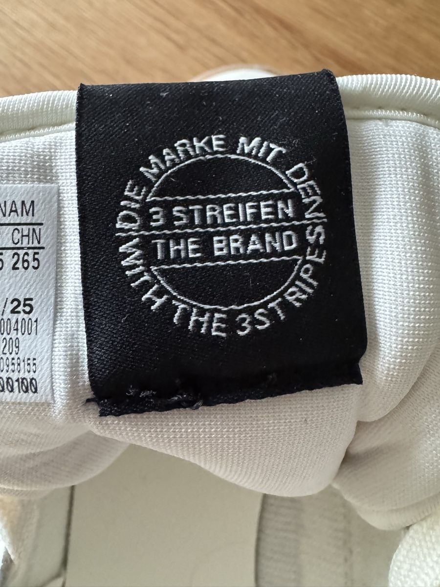 Herrenschuhe: Adidas Sneaker Herren – Neu und originalverpackt aus Thun von Martin2201 4