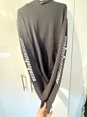 Calabasas Hoodie