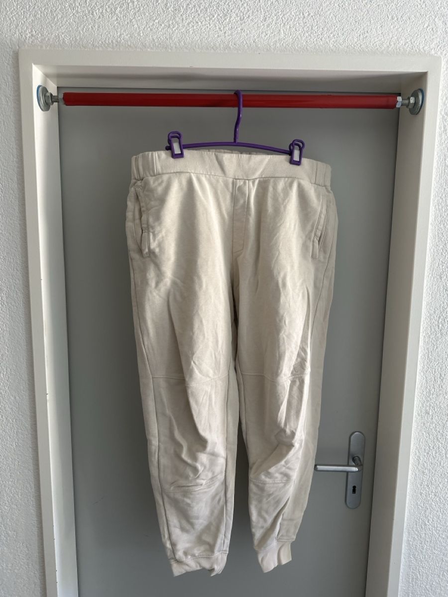 Fila Lots de vêtements: Fila Trainingsanzug beige - XL – D'occasion à Grüningen par DomegaStore 2