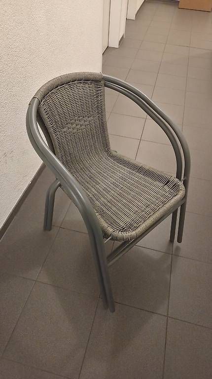 Sedie: 2 Rattan-Gartenstühle grau – Usato da Therwil venduto da Catsathome