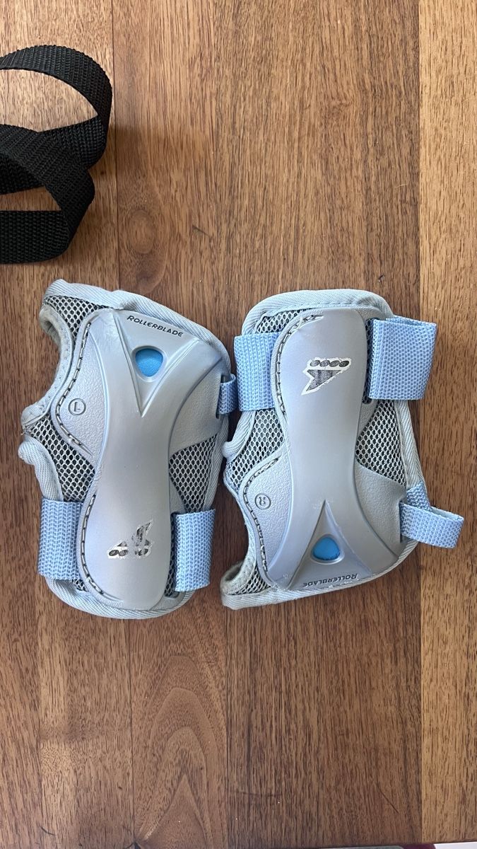 Protezioni & Imbottiture: Inline Skates Schoner Set / Marke Rollerblade, Grösse S – Usato da Niederhasli venduto da Hacla 4