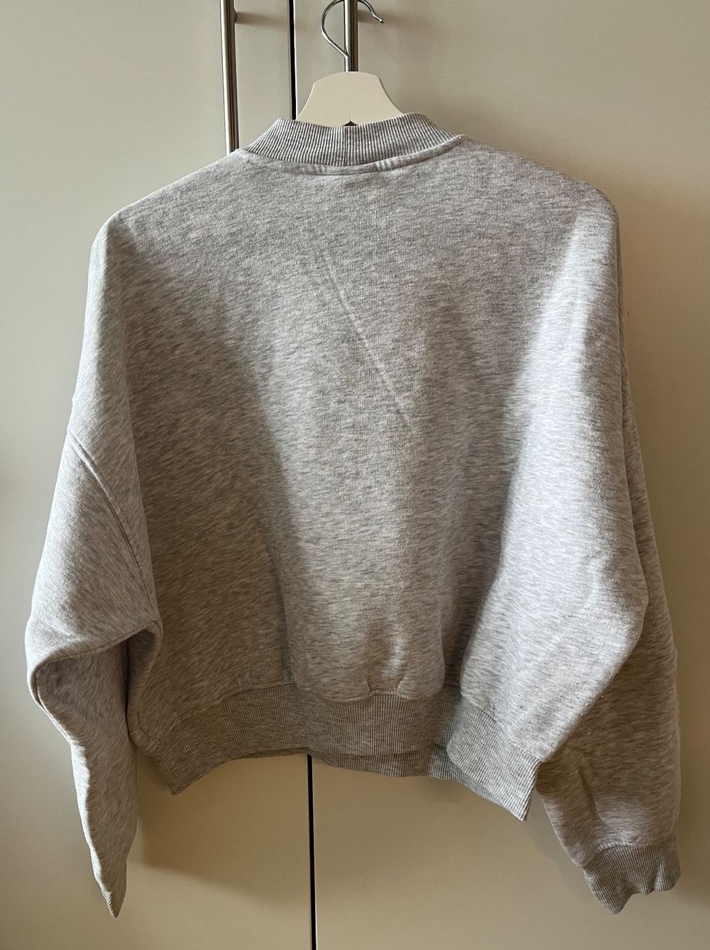 Bershka Maglioni & Felpe: Sweatshirt Bershka – Usato da Rain venduto da Rasala3 2