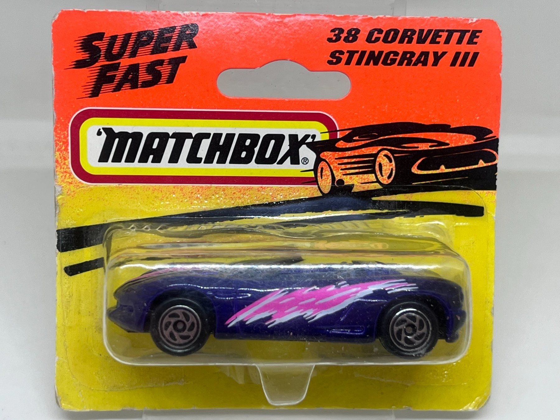 Matchbox Modellini d'auto: Matchbox 38 Corvette Stingray III – Nuovo e nell'imballaggio originale da Wildegg venduto da LaaBoutique