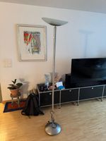 Stehlampe, Metallfuss, Top Zustand, muss abgeholt werden!