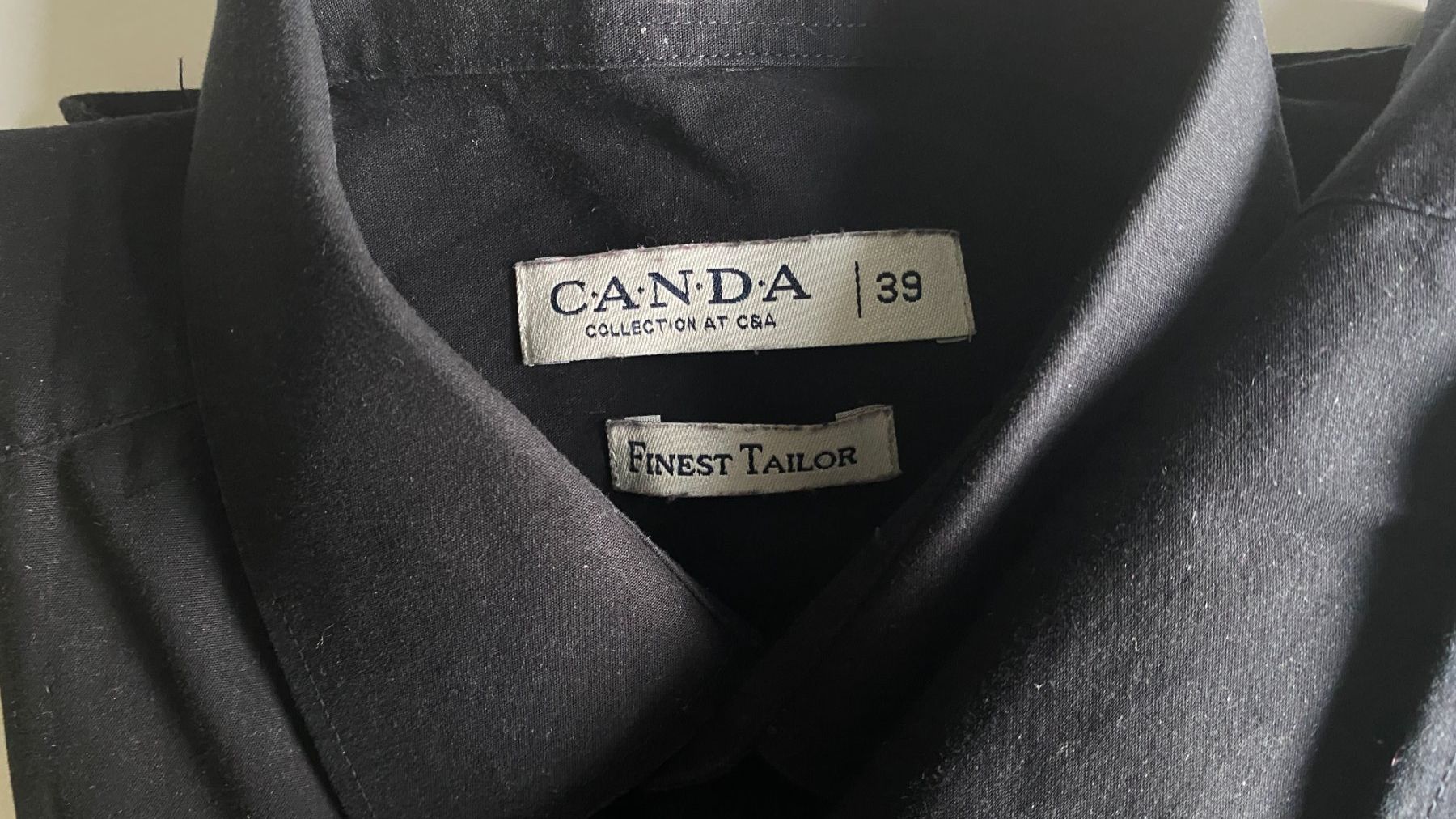 C&A Camicie: Herren 2 Hemden langarm Gr. 39 schwarz – Usato da Hünenberg venduto da Ecila 2
