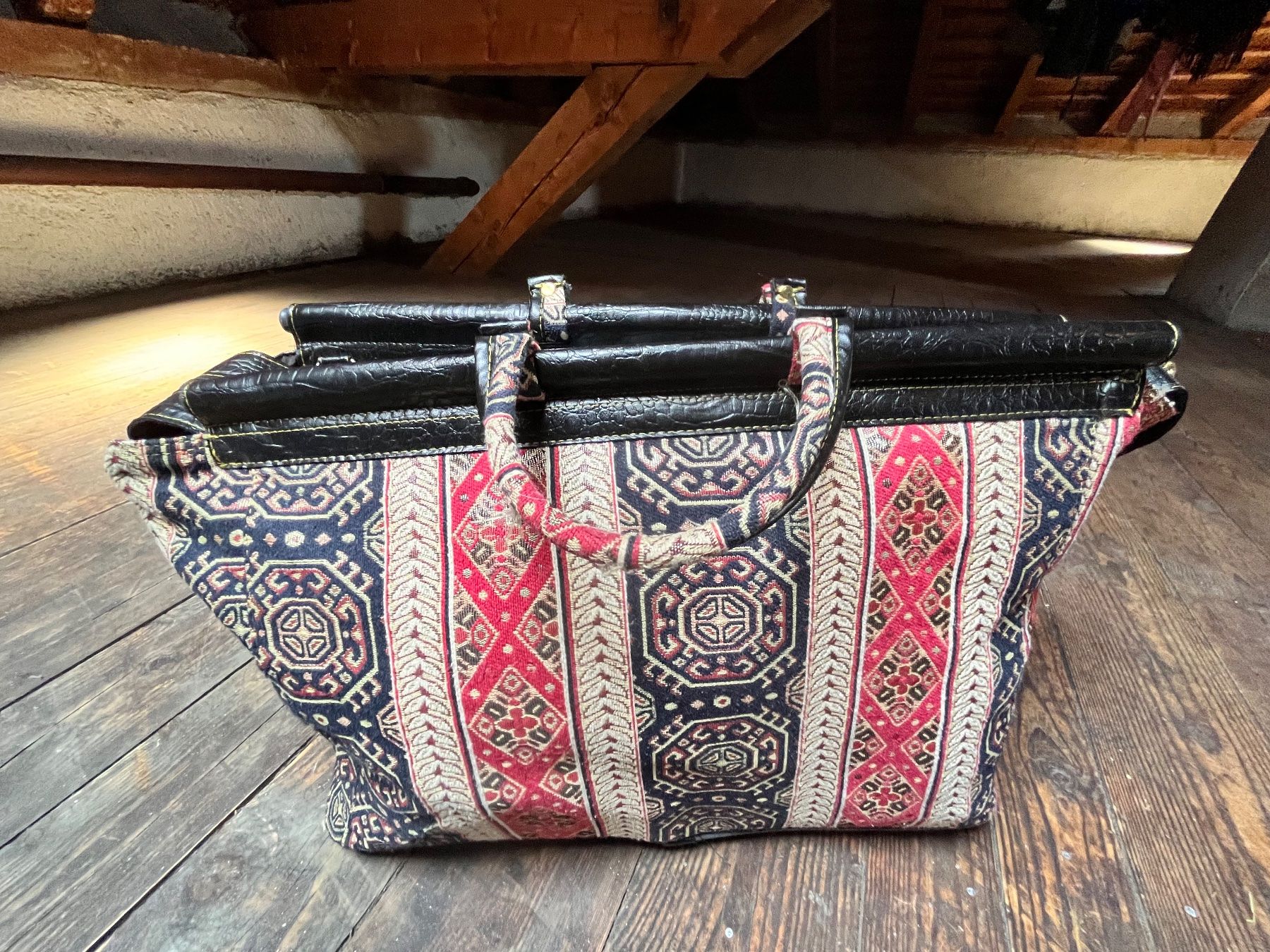 Taschen: Weekender / Reisetasche / orientalisch / Tasche – Gebraucht aus Zürich von lis_mg6t 1