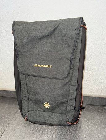 Mammut Daypack mit Laptopfach