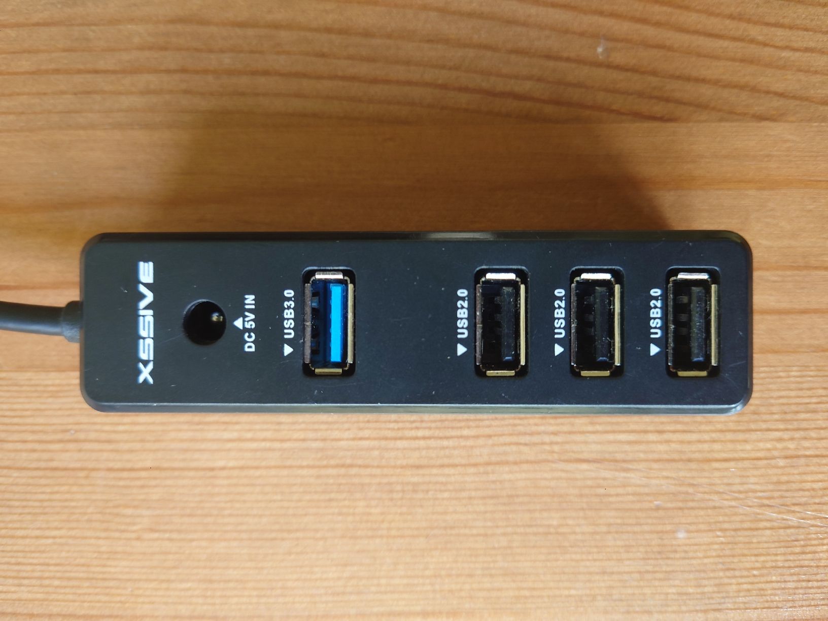 Hub & Switch: XSIVE USB 3.0 Hub – Usato da Zürich venduto da Almohammed