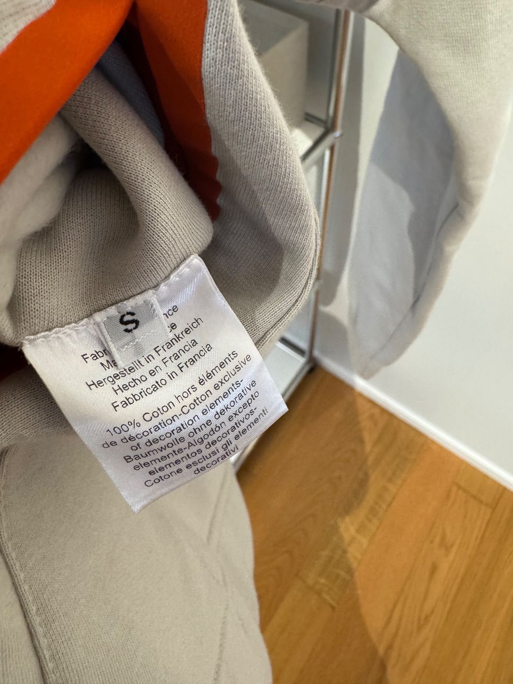 Hermès Kleiderpakete: HERMES PULLOVER & LEGGINGS – Gebraucht aus Schwyz von bofb 5