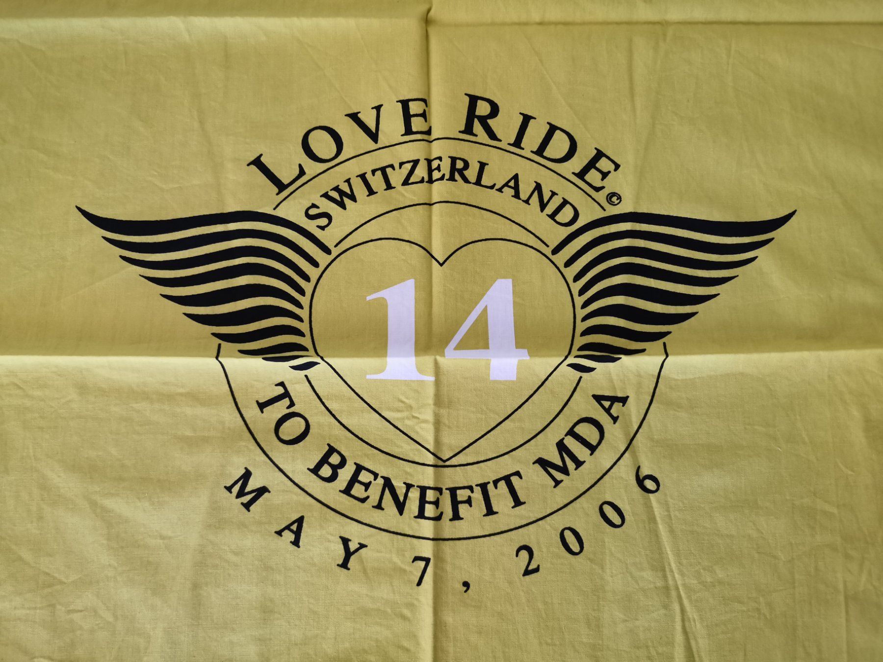 Foulard & Sciarpe: 14. Love Ride Tuch – Nuovo (secondo la descrizione) da Stäfa venduto da flamingo_17 1