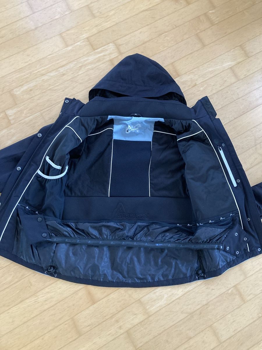 Albright Vestes: Skijacke – D'occasion à Aarwangen par Milan300 2