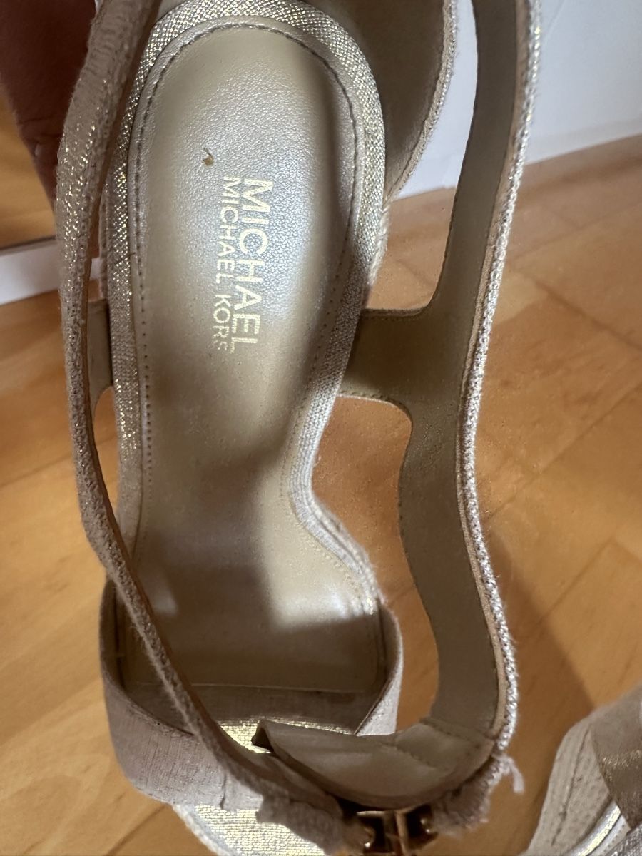 Michael Kors Scarpe da donna: Michael Kors sandals – Nuovo (secondo la descrizione) da Zürich venduto da honeybunny91 2