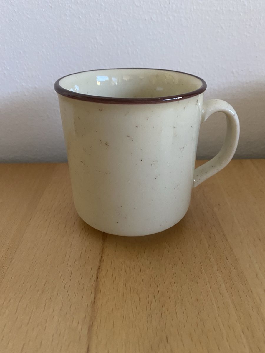 Rössler Tazze: Rössler Claire Mug/Tasse – Usato da Schwarzenburg venduto da Michellu