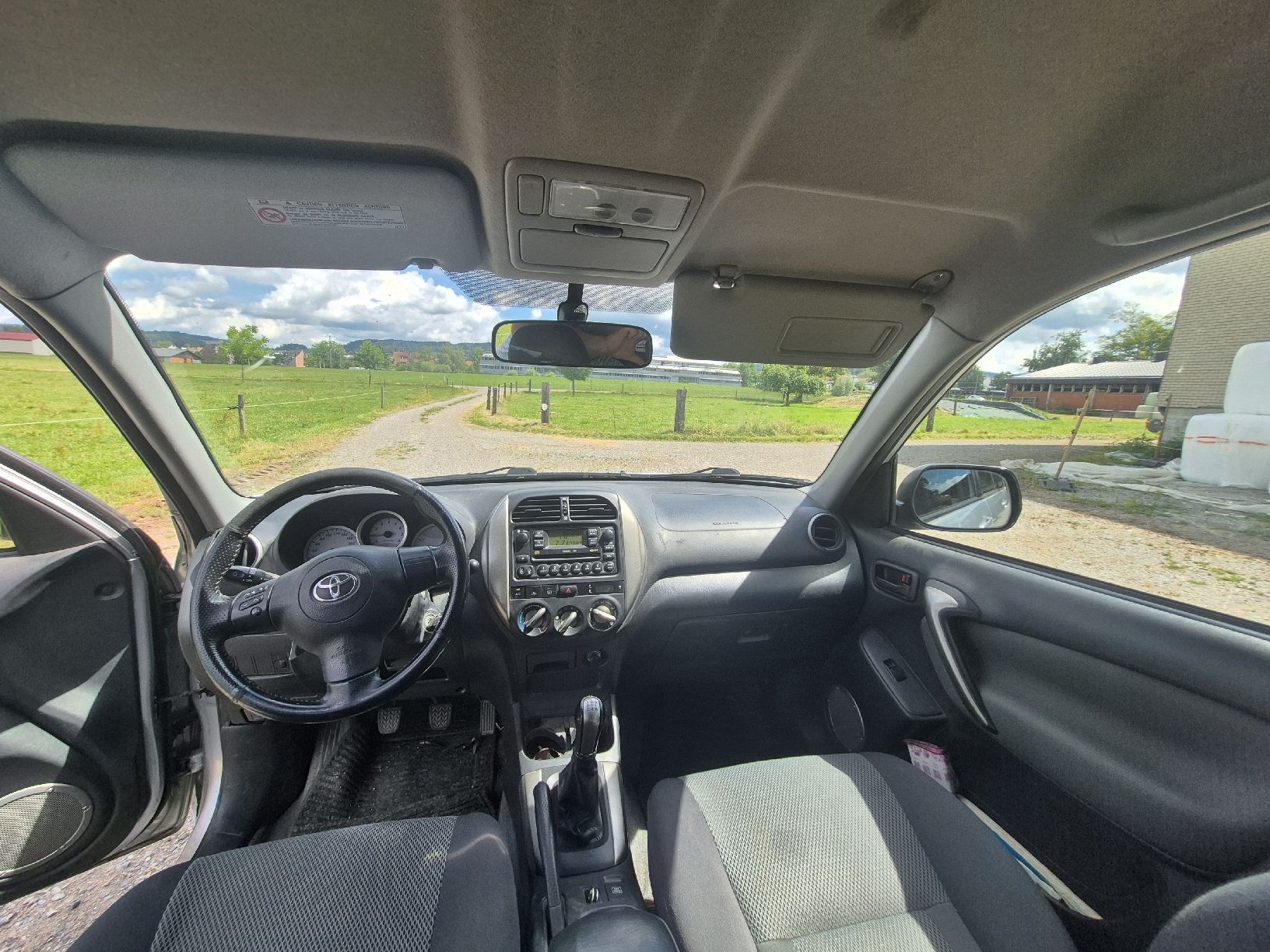 Toyota Autos: Toyota RAV 4 – D'occasion à Fehraltorf par uel_sb2n 6