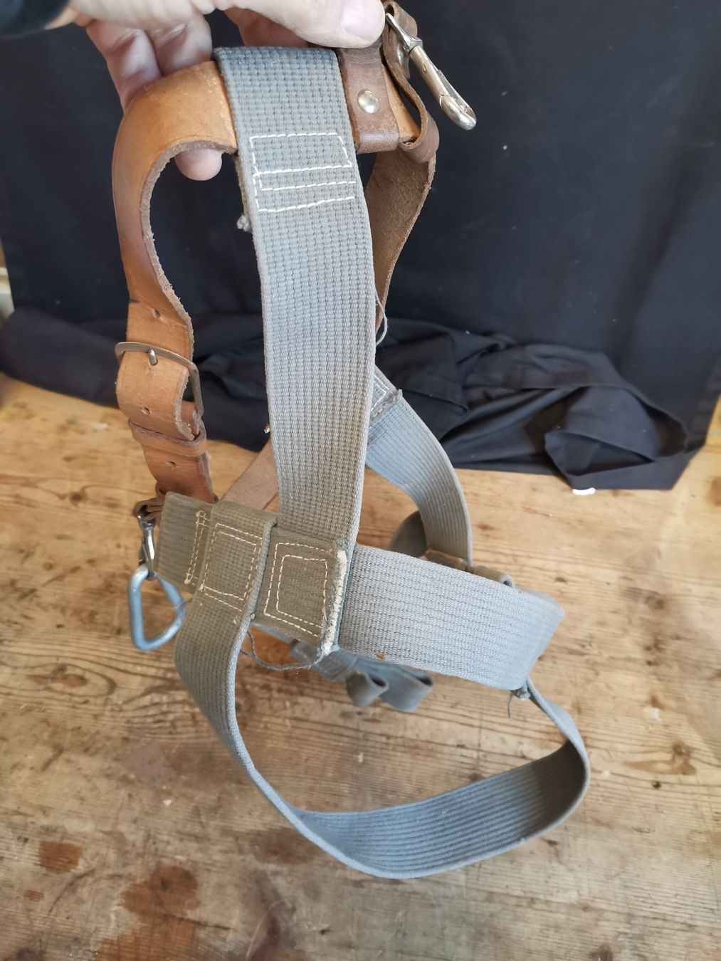 Kletterwände & Klettergriffe: Altes Klettergeschirr, Alter Klettergurt, – Gebraucht aus Wiedlisbach von materialkreislauf 6