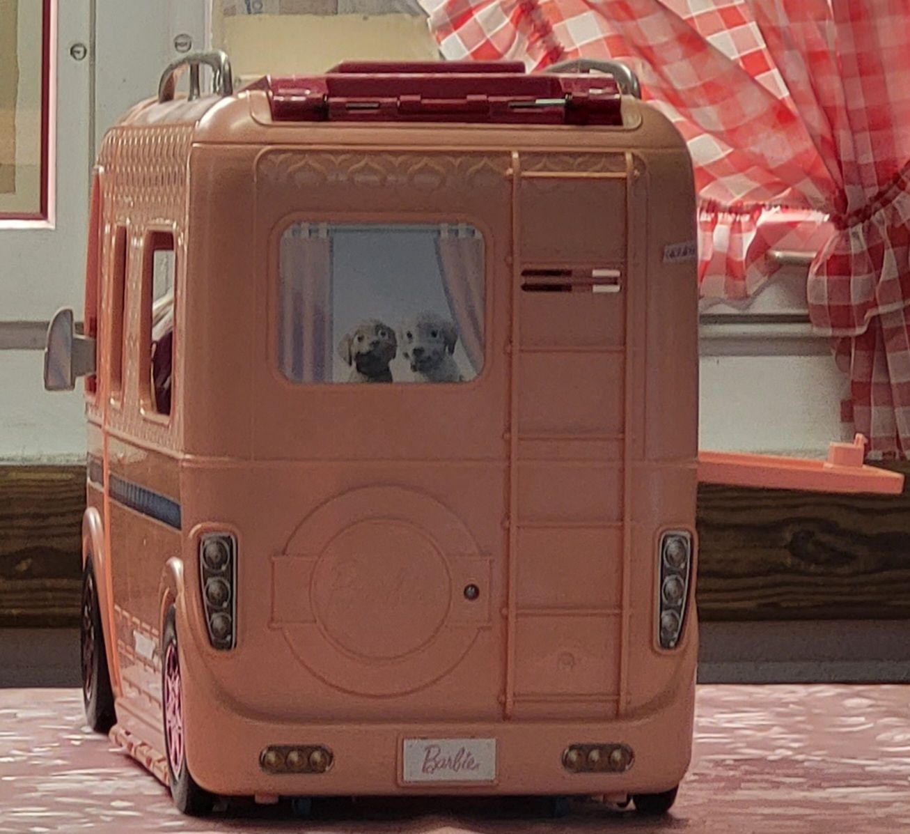 Camper Puppen: Barbie Super Abenteuer Camper – Gebraucht aus Kägiswil von Megafi56 9