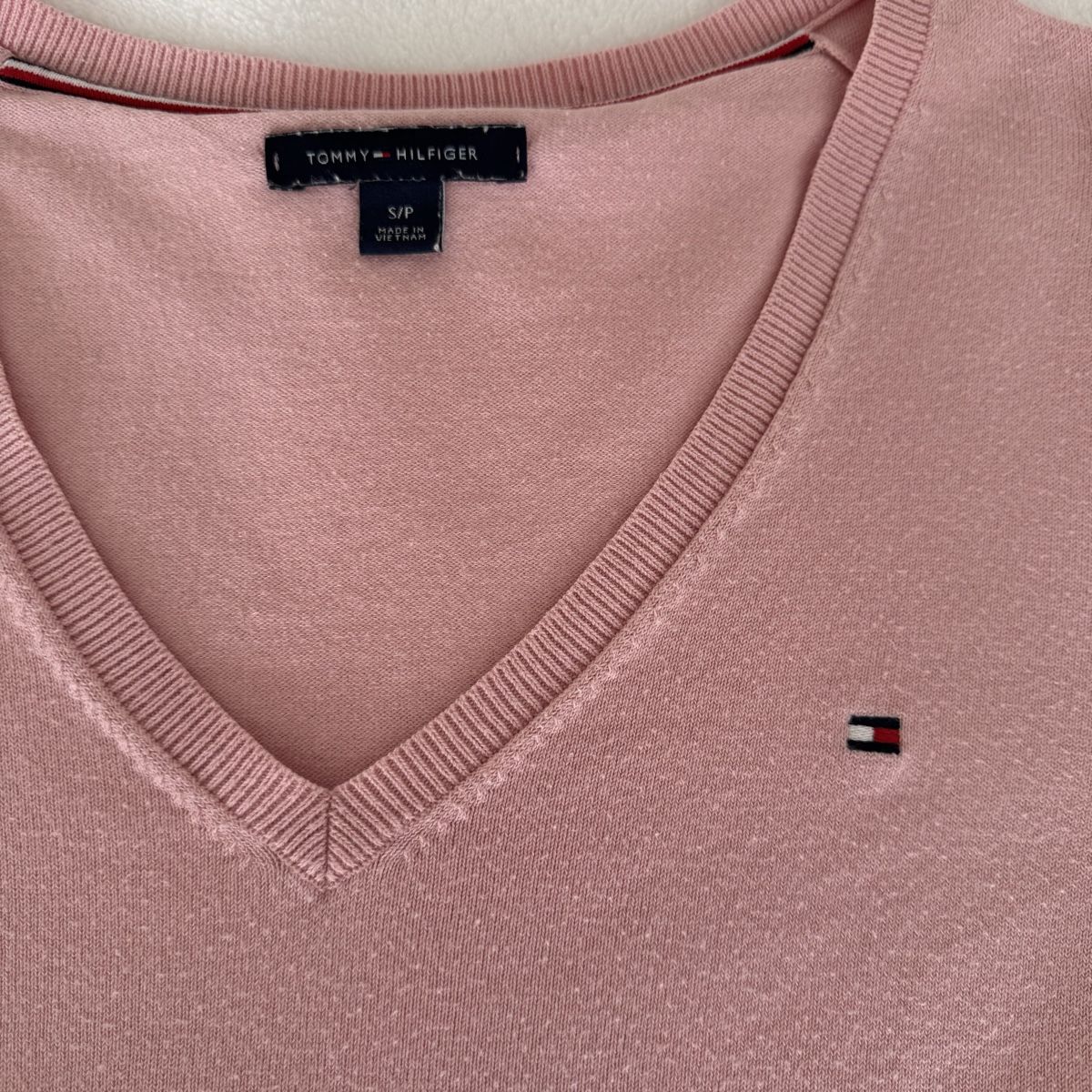 Tommy Hilfiger Maglioni & Felpe: Hilfiger Pullover rosa – Usato da Zürich venduto da lau_6q77 1