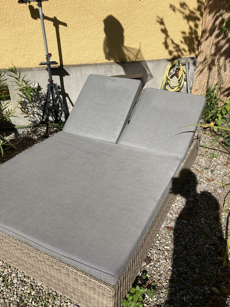 Liegen & Liegestühle: Gartenliege Rattan – Gebraucht aus Biel/Bienne von balurdo 1