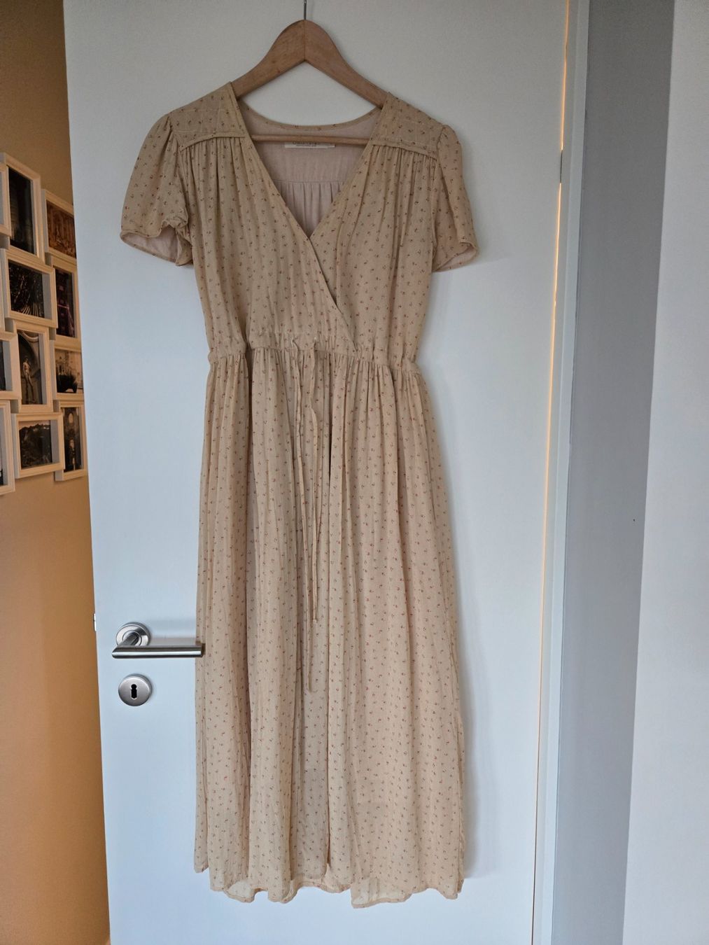 Kleider: Christy Dawn Kleid – Gebraucht aus Minusio von Lambrecht