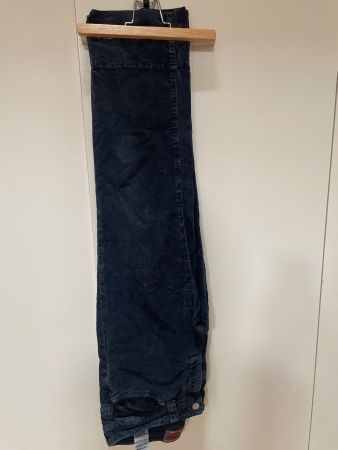 Pantalon velours Notify taille 31, coupe droite, comme neuf!