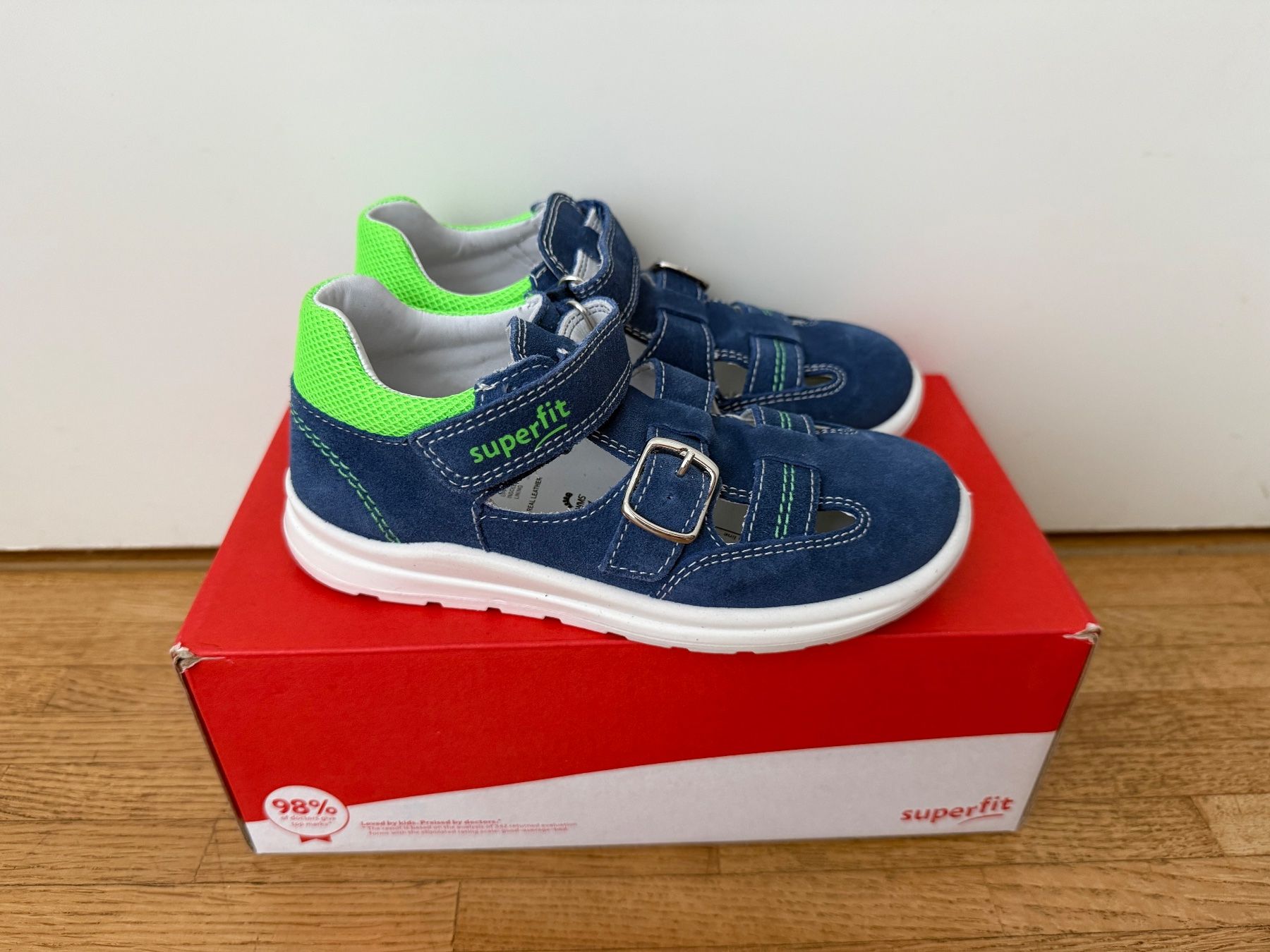 Superfit Scarpe per ragazzi: Sandalen Superfit Gr.27 NEU – Nuovo e nell'imballaggio originale da Zürich venduto da makmakmak 1