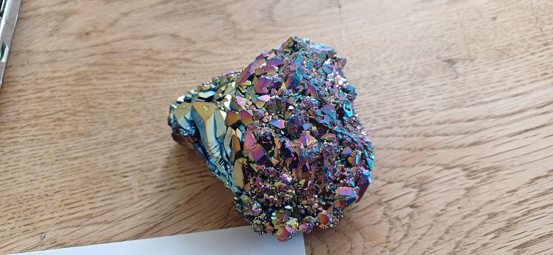 Pietre preziose: Aura Amethyst Cluser Regenbogen – Usato da Flawil venduto da Naphtali 9