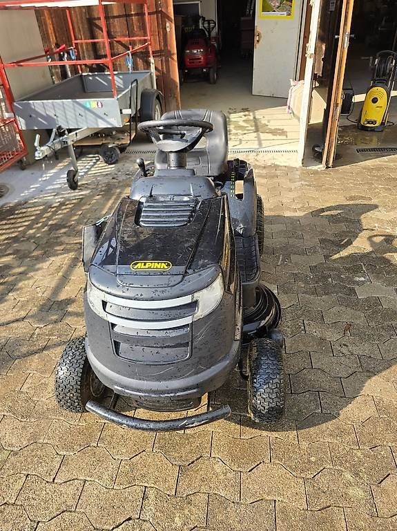 Rasenmäher: Rasenmähertraktor Alpina – Gebraucht aus Schlattingen von san_wg5w