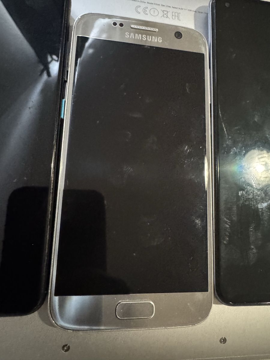 Handys / Smartphones: Lot de téléphones portable pour pièces  – Defekt aus Biel/Bienne von Baol1 4