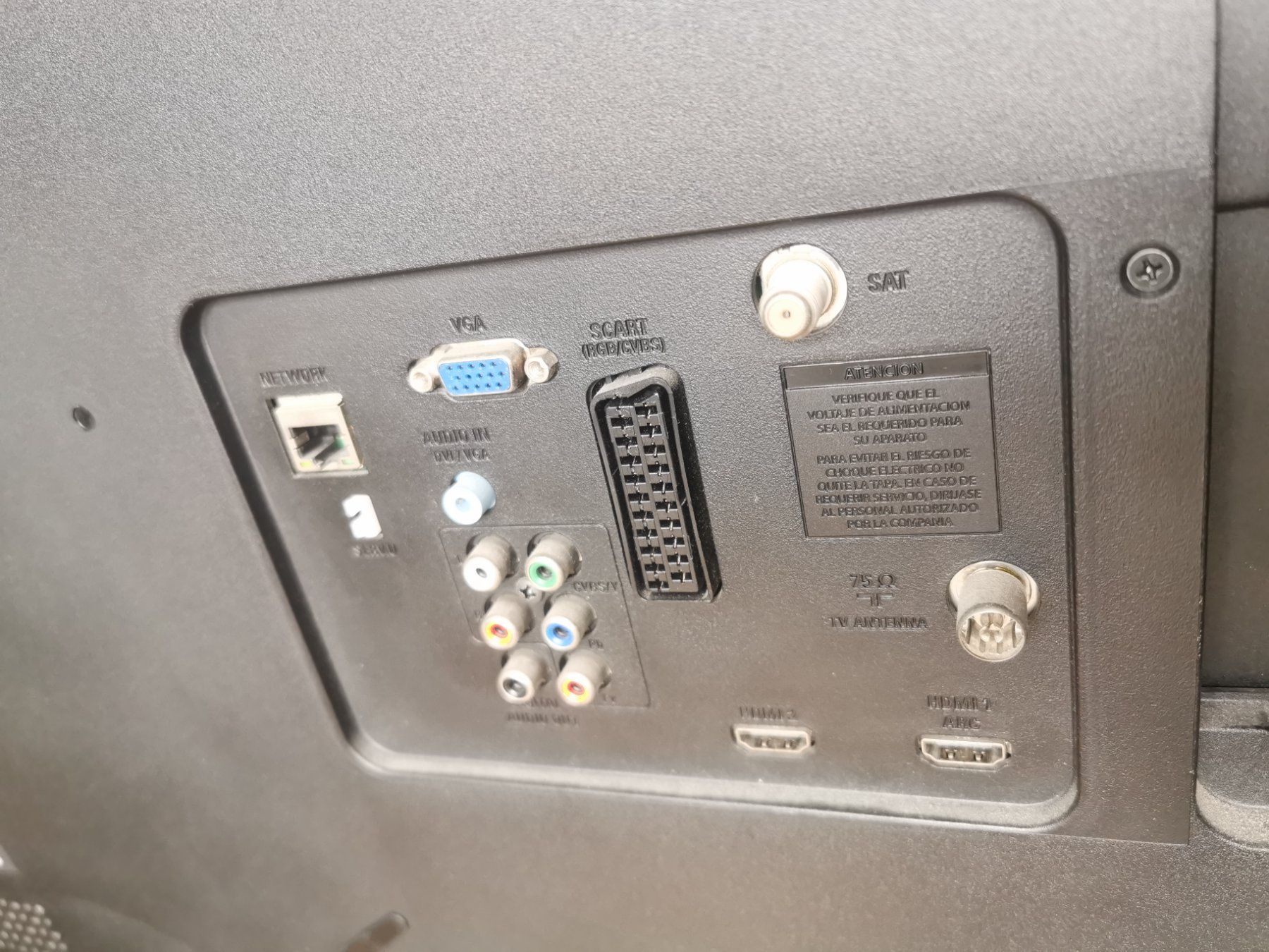 Philips Fernseher: Philips 46 Zoll Fernseher Full HD – Gebraucht aus Magden von seb_2tlv 1
