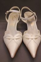 Chaussures ivoires CARLA t.42 neuves