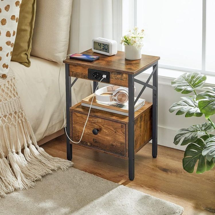Comodini: Nachttisch mit Ladestation USB Steckdose Klappschublade NOVA – Nuovo e nell'imballaggio originale da Lachen SZ venduto da sw3zzy 3