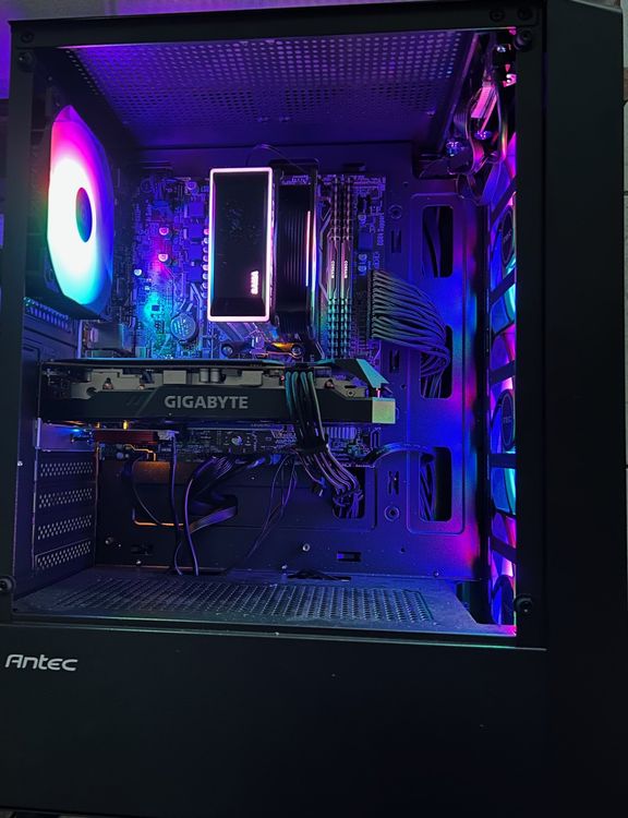PC mit Windows 11 AMD Ryzen 5 3500 + AMD Radeon RX 5500 XT (Gebraucht ...
