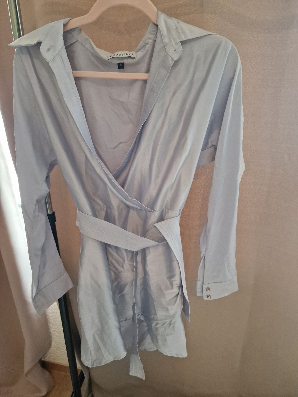 Robes: Blusenhemd silberblau – D'occasion à Balgach par kimo1