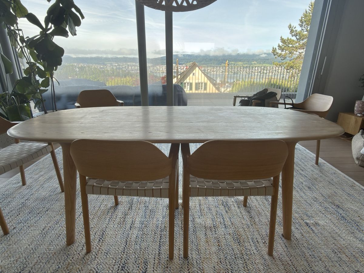 Tavoli: Solid oak wood dining table  – Usato da Herrliberg venduto da fmo_9hjy 1