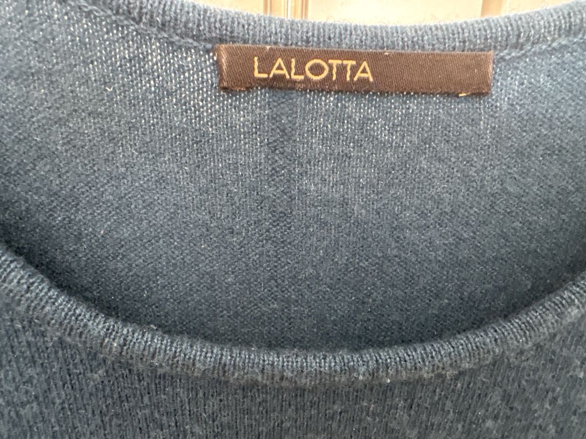Robes: Lalotta Strickkleid aus Cashmere, Einzelgrösse – D'occasion à Zumikon par 19monica75 2
