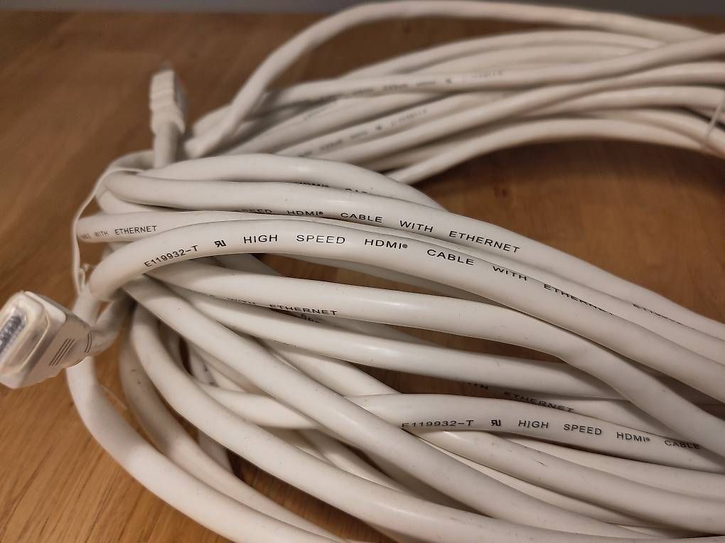 Cavi: HDMI - HDMI 20m neuwertig – Nuovo (secondo la descrizione) da Fahrweid venduto da Bababo000