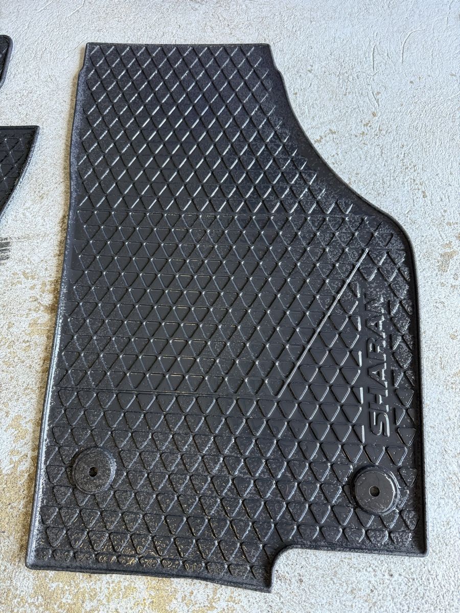 VW Tappeti & Tappetini: Tapis VW SHARAN SEAT ALHAMBRA  – Usato da Biel/Bienne venduto da MK_Cars 2