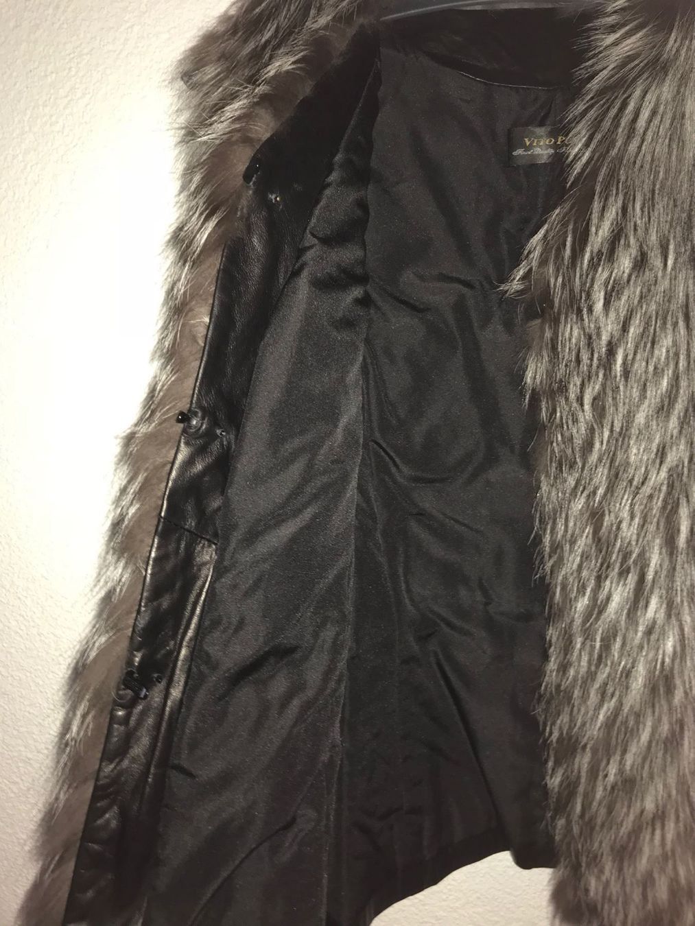 Gilet & Giacche senza maniche: Pelz Weste Silberfuchs Grosse 36-38 neu – Nuovo e nell'imballaggio originale da arbon venduto da dakin 2