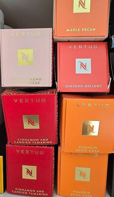 Nespresso Kaffeemaschinen & Espressomaschinen: Capsule Nespresso vertuo – Gebraucht aus Balerna von 22Mel22 1