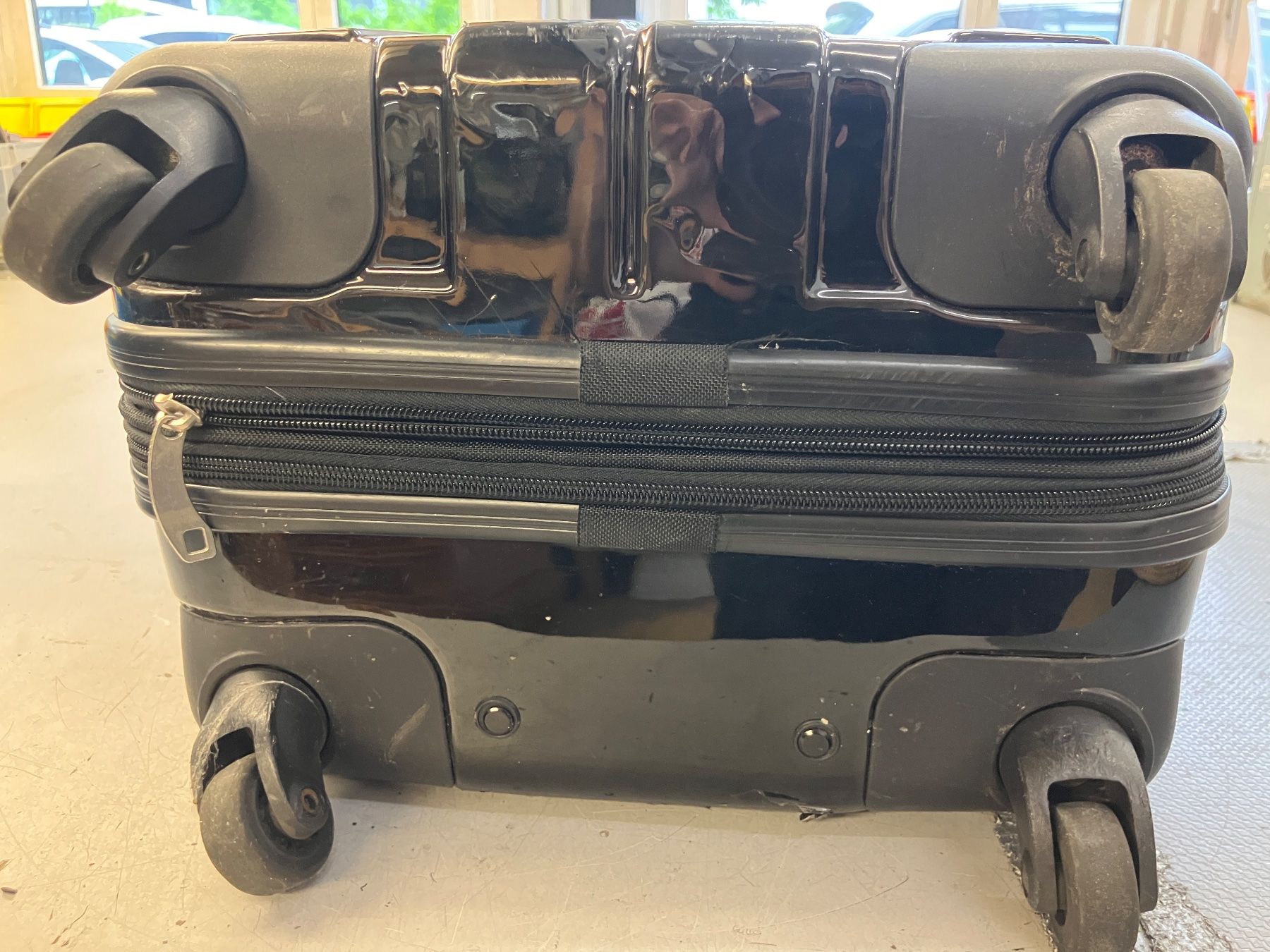 Sonstiges zu Aviatik: Schwarzer Trolley Gepäckkoffer – Gebraucht aus Dübendorf von sdbu-frappant 6