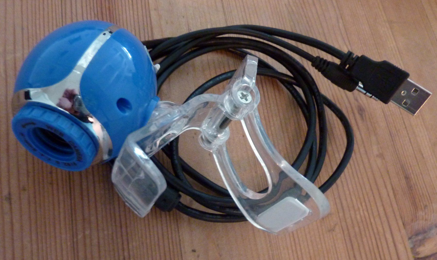 Componenti elettronici: Divers composants pour PC: – Usato da Bern venduto da Dedonegro 6