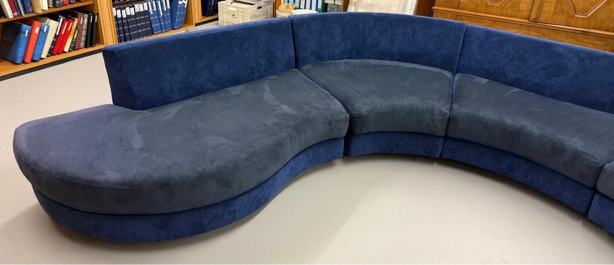 Sofas: Rundsofa blau Stoff Rolf Benz Alcantara – Gebraucht aus Regensdorf von sil_bj7d 4